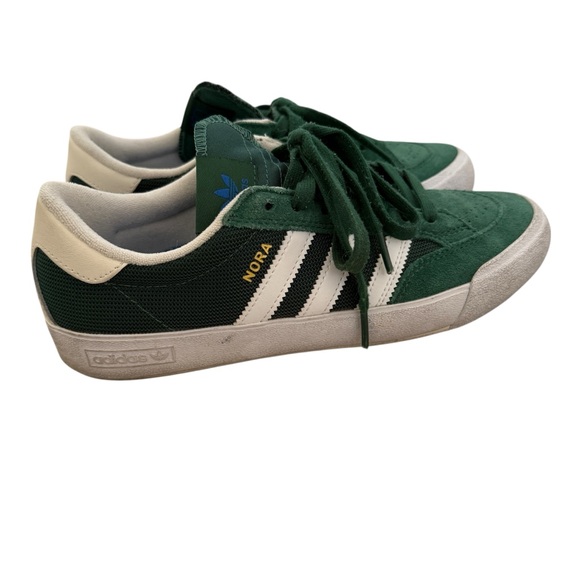 Adidas Nora - Green w/ box - Picture 3 of 7